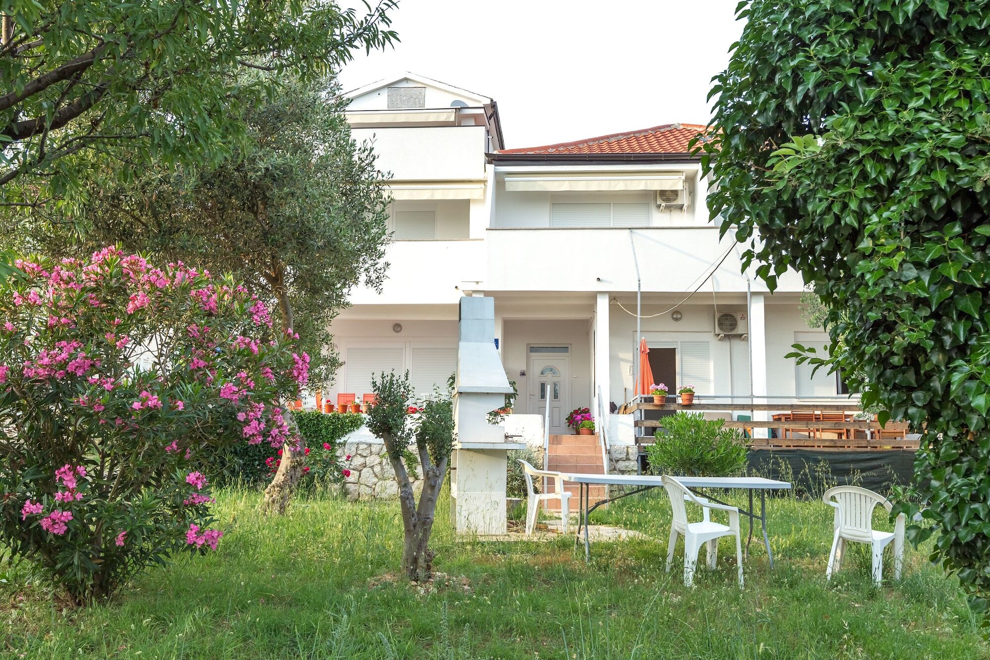 Apartments By The Sea Semy Novalja Ngoại thất bức ảnh